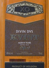 Kvint Divin DVS Aged 8 Years Extra Oldtext